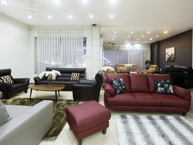 Bài trí phòng khách thì nên chọn sofa không tựa hay có tựa?