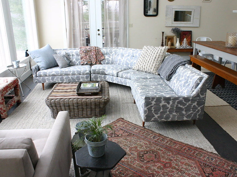 Mẹo chọn ghế sofa đẹp cho không gian nhà rộng