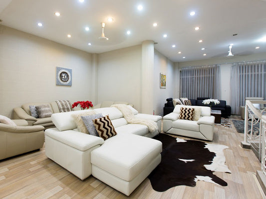 Nên chọn sofa da hay sofa nỉ Malaysia cho phòng khách?