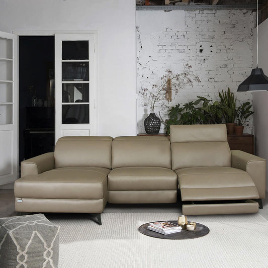 Sofa nỉ và da: Đâu là lựa chọn thông minh cho phòng khách người Việt