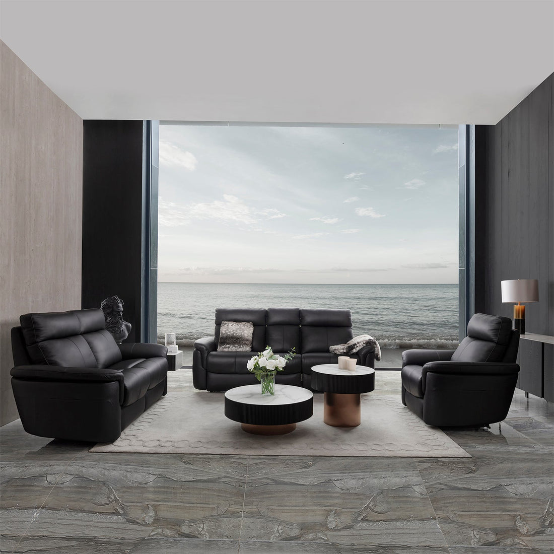 Bật mí những bất ngờ thú vị về những bộ sofa màu đen có thể bạn chưa biết