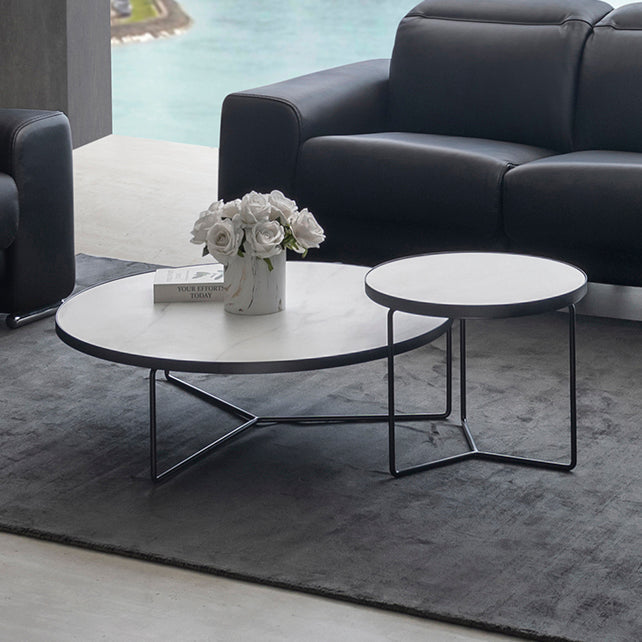 Đừng Bỏ Qua Bàn Sofa Nhỏ Nếu Bạn Sống Trong Căn Hộ Dưới 50M²