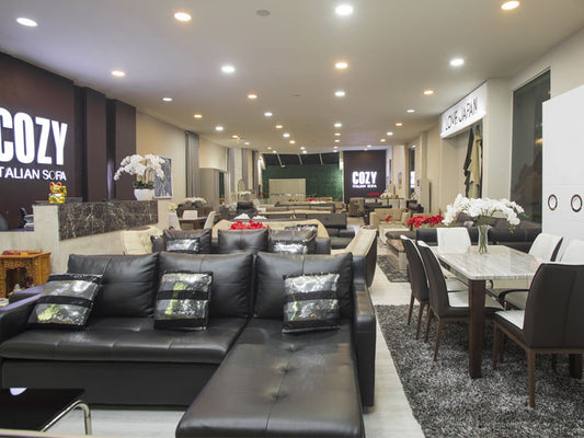 Dạo một vòng Sài Gòn, mua sofa hãng nào uy tín?