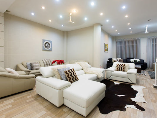 Cách bày trí bộ bàn ghế sofa phòng khách nhỏ tiết kiệm nhiều diện tích