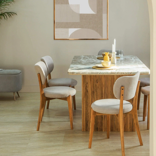 Lựa Chọn Bộ Bàn Ghế Ăn Gỗ Tự Nhiên: Đặc Điểm Và Lợi Ích