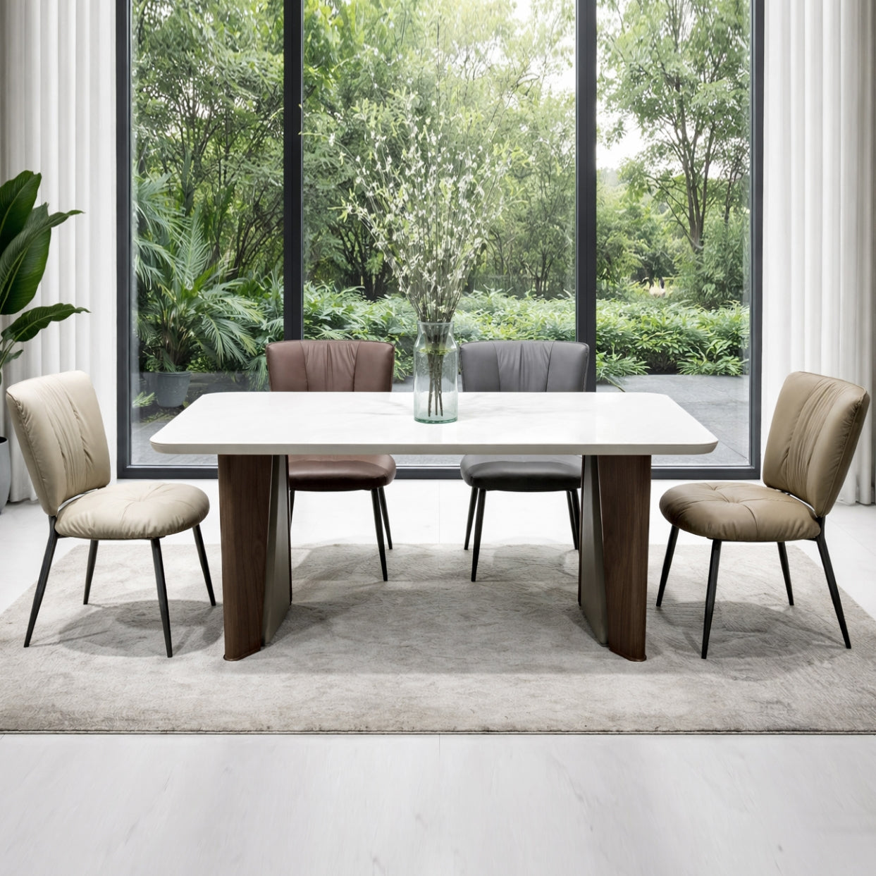 Bàn Ăn Nhập Khẩu Gaius