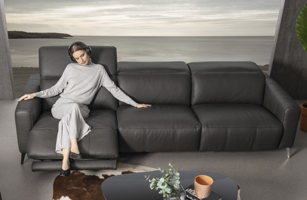 {{block.settings.image.alt}}